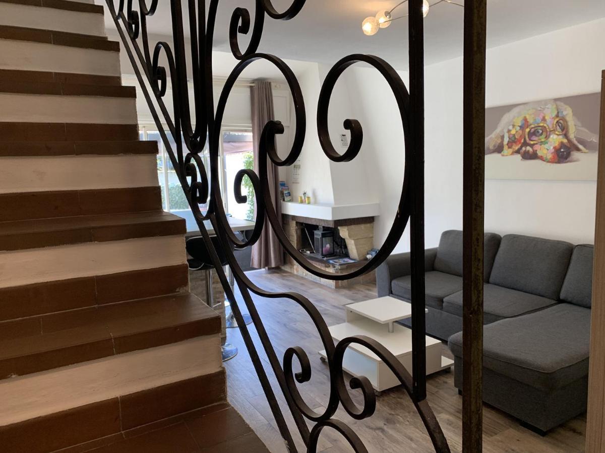 Apartement Maenat Borgo  Exterior foto