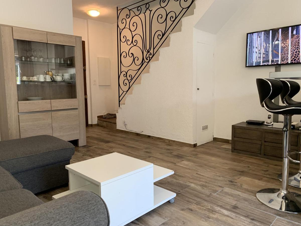 Apartement Maenat Borgo  Exterior foto
